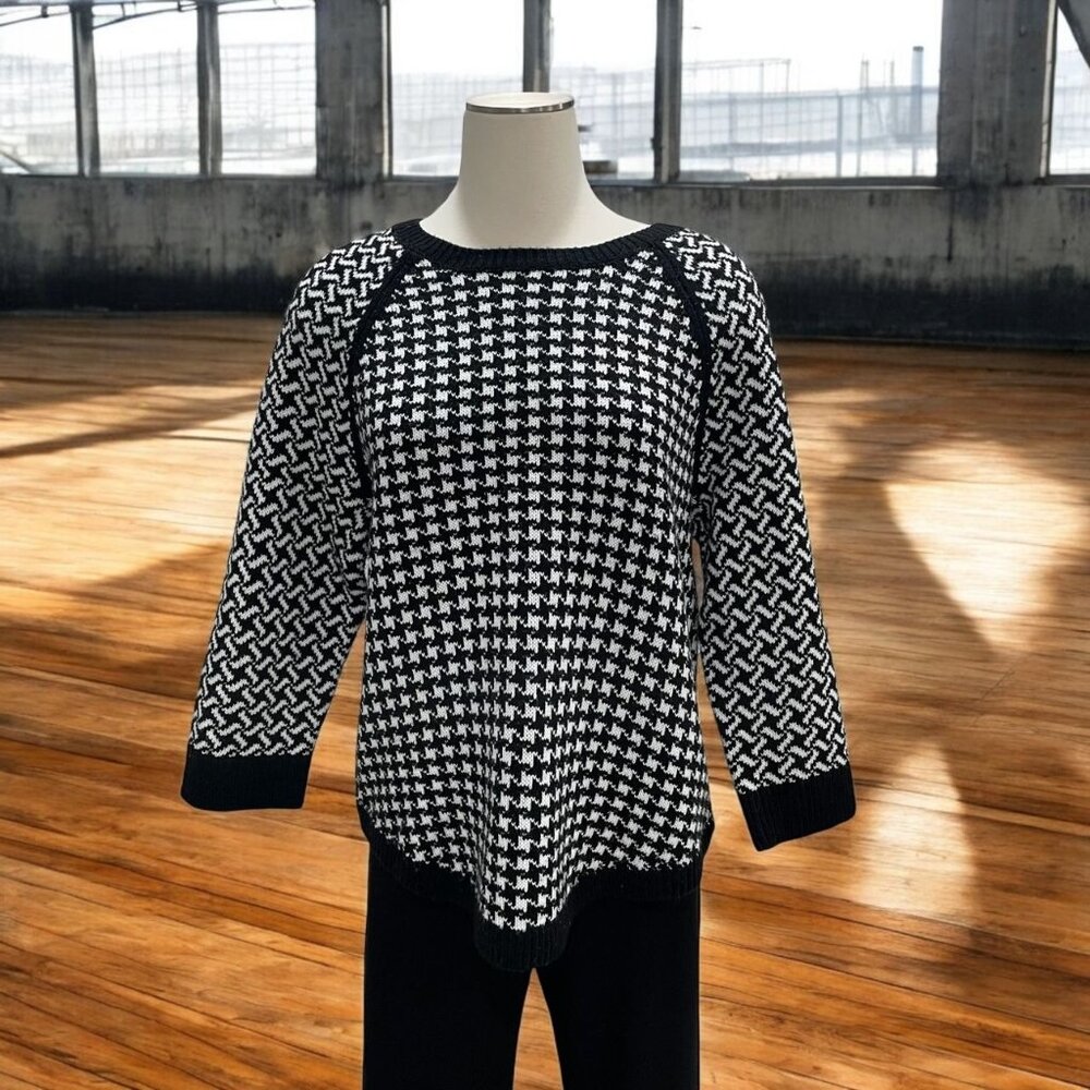 89th & Madison Sweater L B/W Houndstooth Knit Raglan Sleeve Winter Cozy Pullover